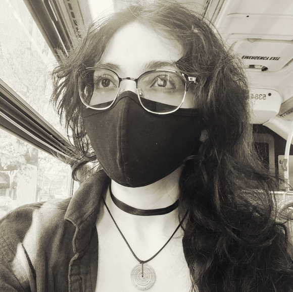 Meet your Posher, Yael - Picture 1 of 1